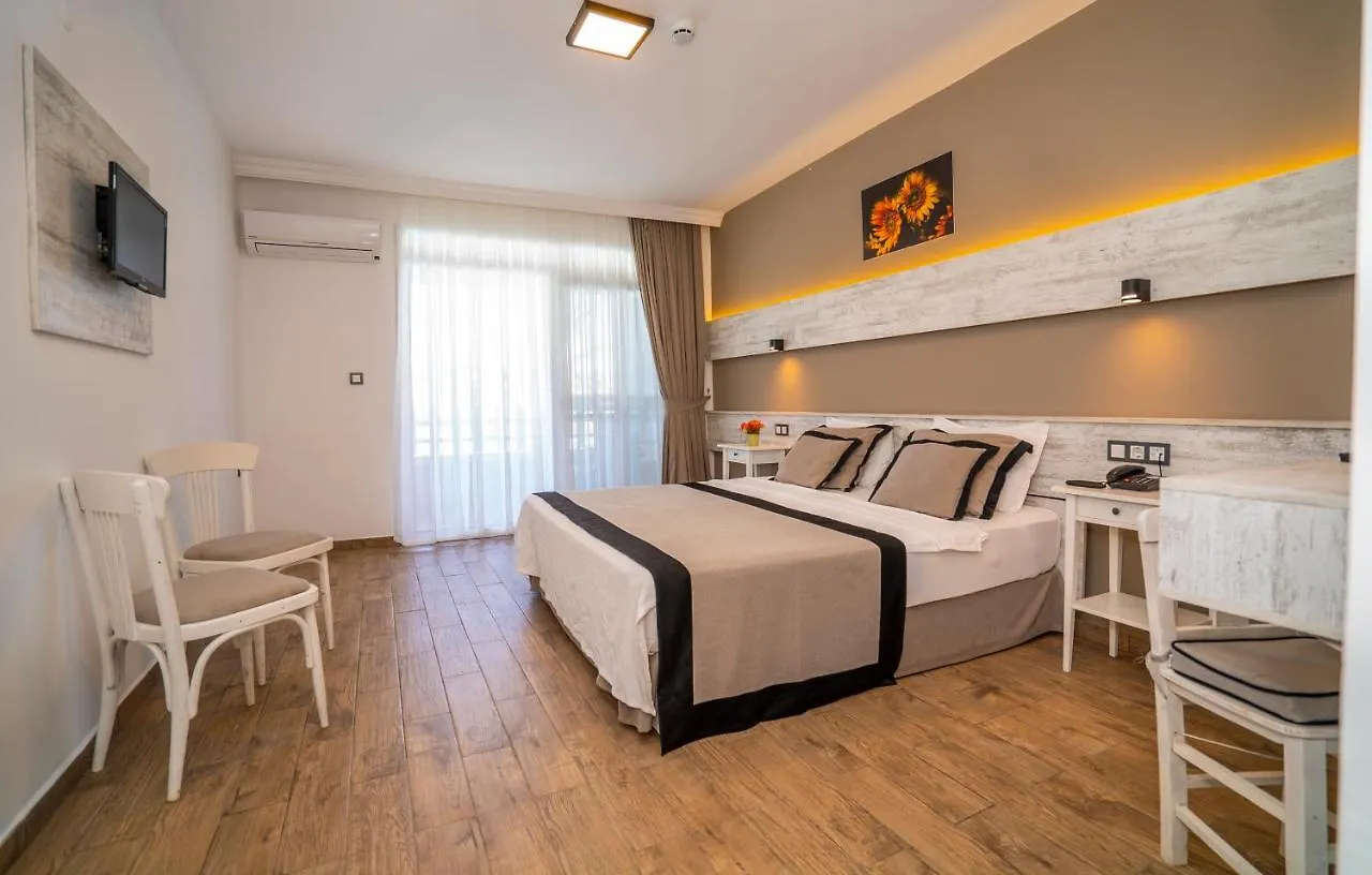 ***  Sifne Termal Otel Çeşme Türkiye