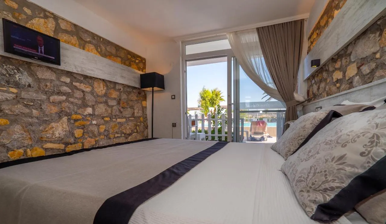 Sifne Termal Otel Çeşme Türkiye